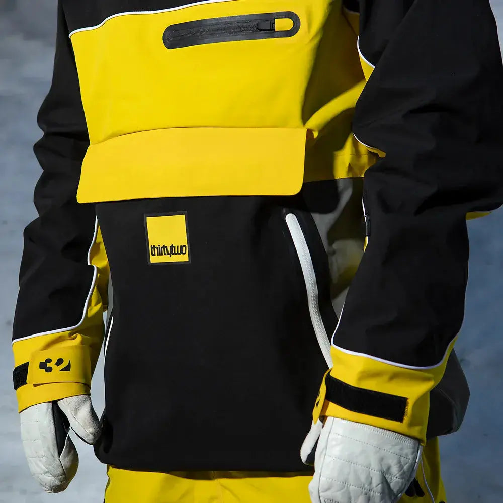 Light x Walker Anorak Jacket Black/Yellow | thirtytwo US Non-Insulated Jacket ThirtyTwo Rider Driven Snowboarding Snow Premium