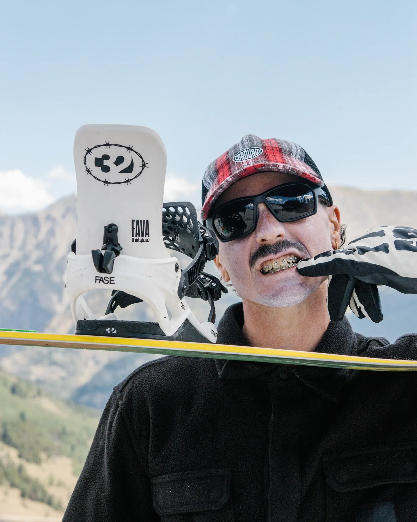 T32M Fava FASE Bindings Thirtytwo Rider Driven Snowboarding Snow Premium