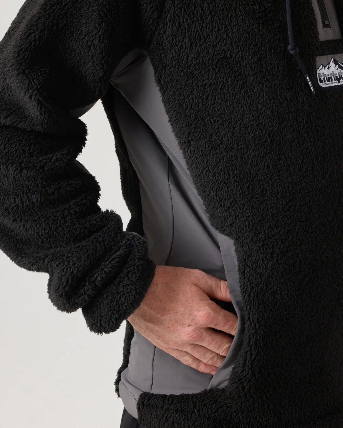 ARCTIC PILE ANORAK Apparel Technical Thirtytwo Rider Driven Snowboarding Snow Premium