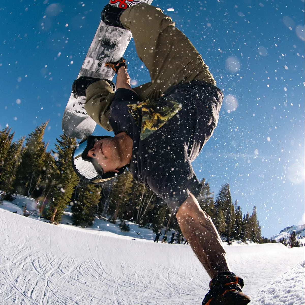 T32M Fase® x Volcom White Snowboard Binding | thirtytwo US