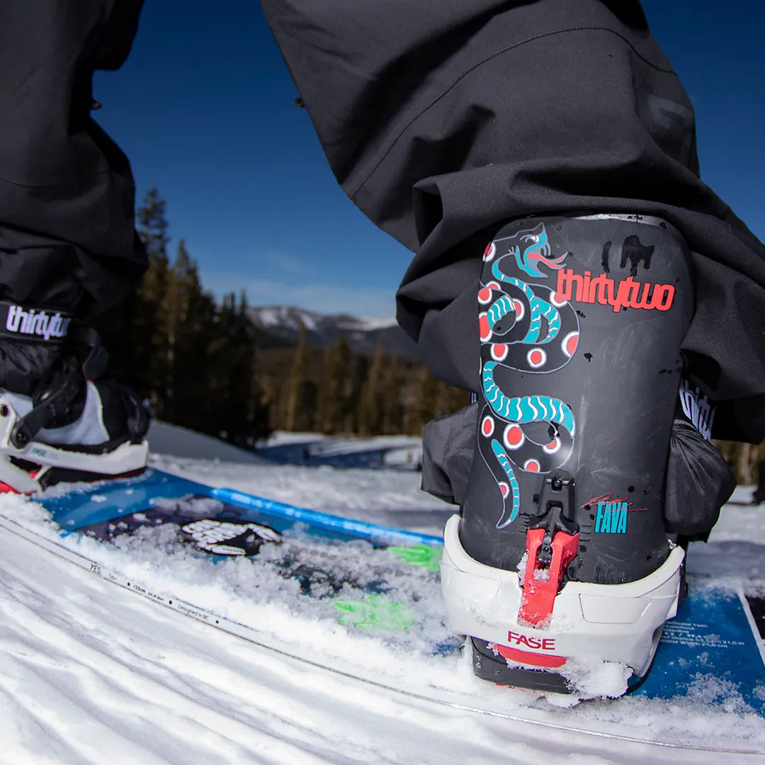 T32M Fase® X Pat Fava Snowboard Binding