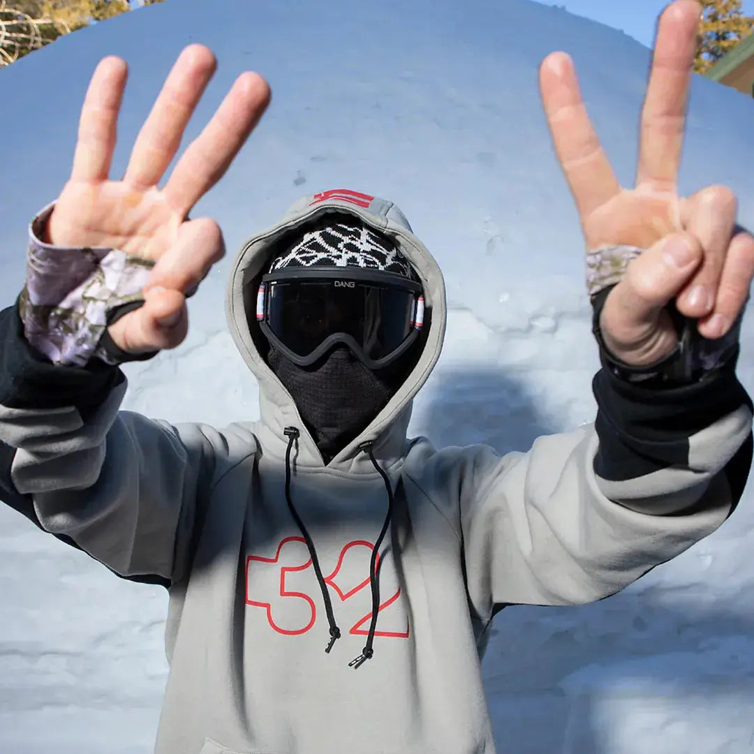Team Tech x Fava Pullover Hooded in Cement | thirtytwo US Screen Hooded Fleece ThirtyTwo Rider Driven Snowboarding Snow Premium