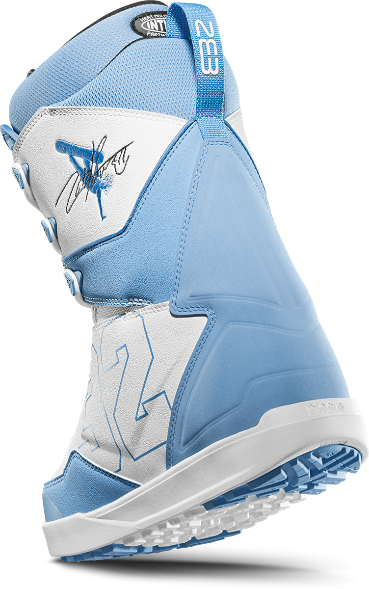 Thirtytwo lashed hot sale