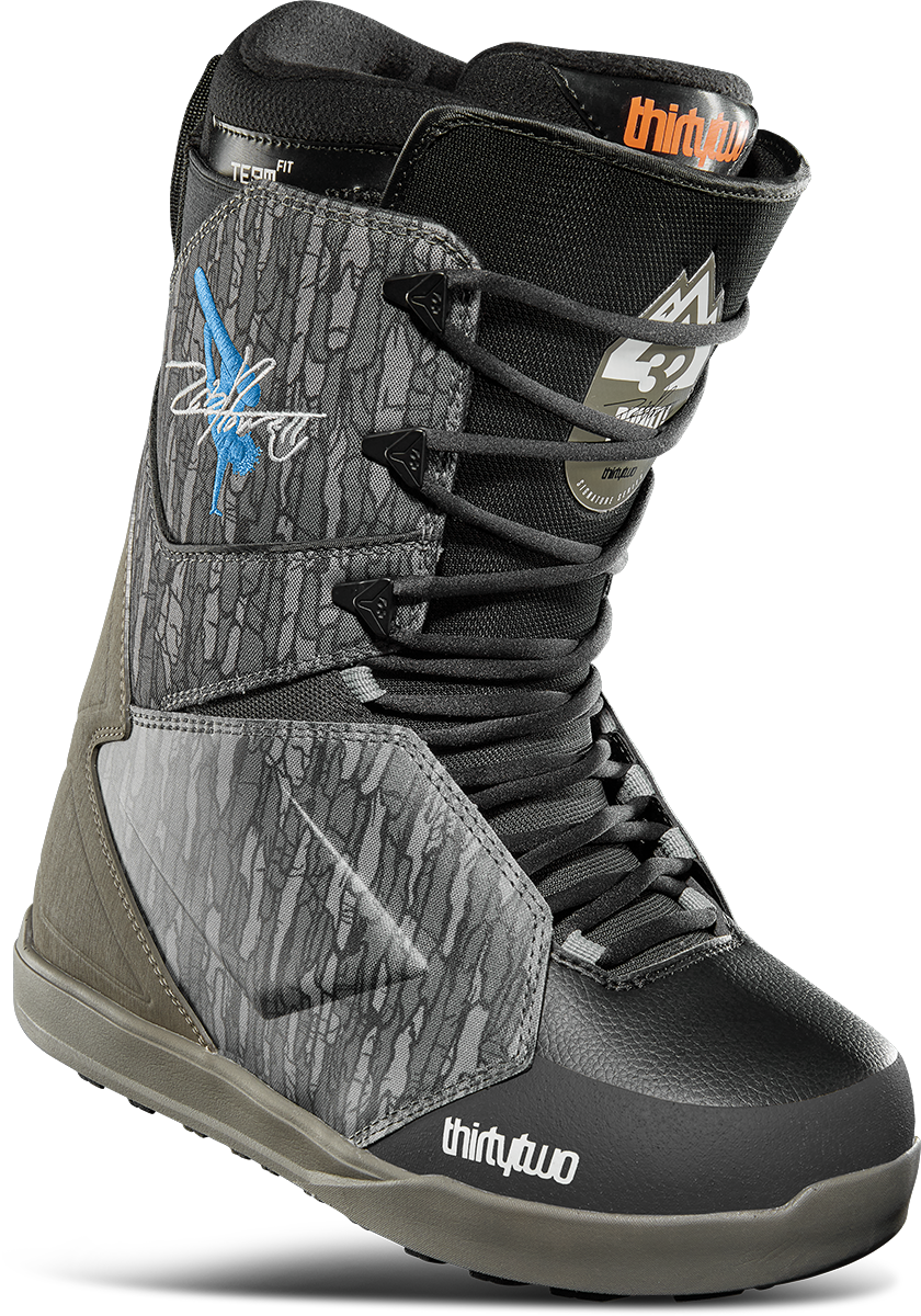 MEN&#39;S LASHED X POWELL SNOWBOARD BOOTS