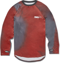 BLACK/RED color