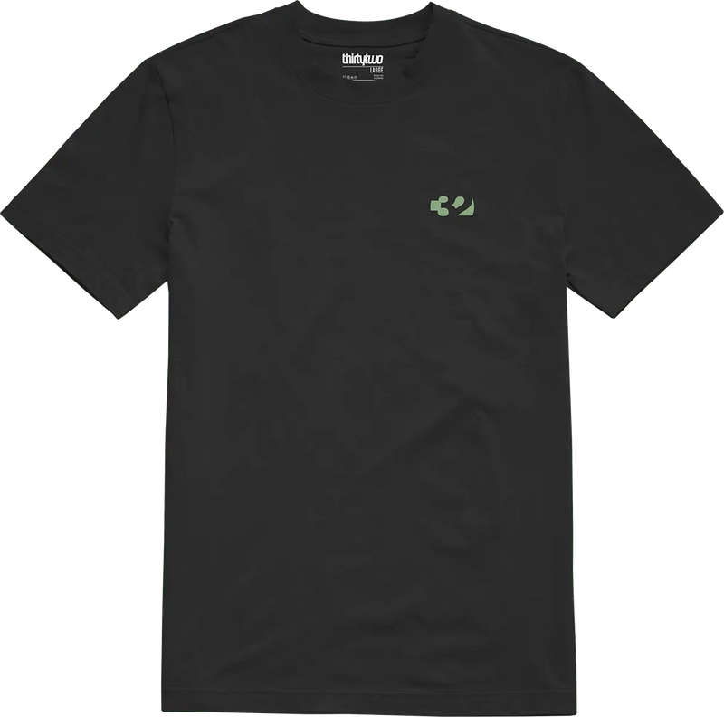 32 ART TEE