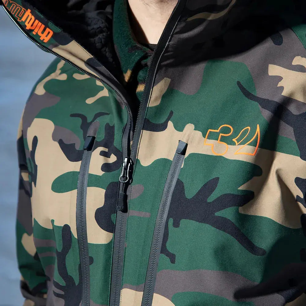 TM Recycled x Fava Uninsulated Jacket Camo | thirtytwo US Non-Insulated Jacket ThirtyTwo Rider Driven Snowboarding Snow Premium