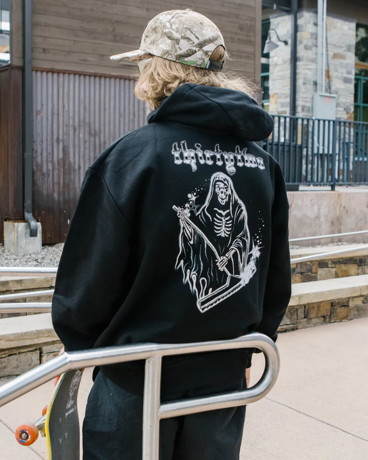 DIGGER HEAVYWEIGHT HOODIE Apparel Technical Thirtytwo Rider Driven Snowboarding Snow Premium