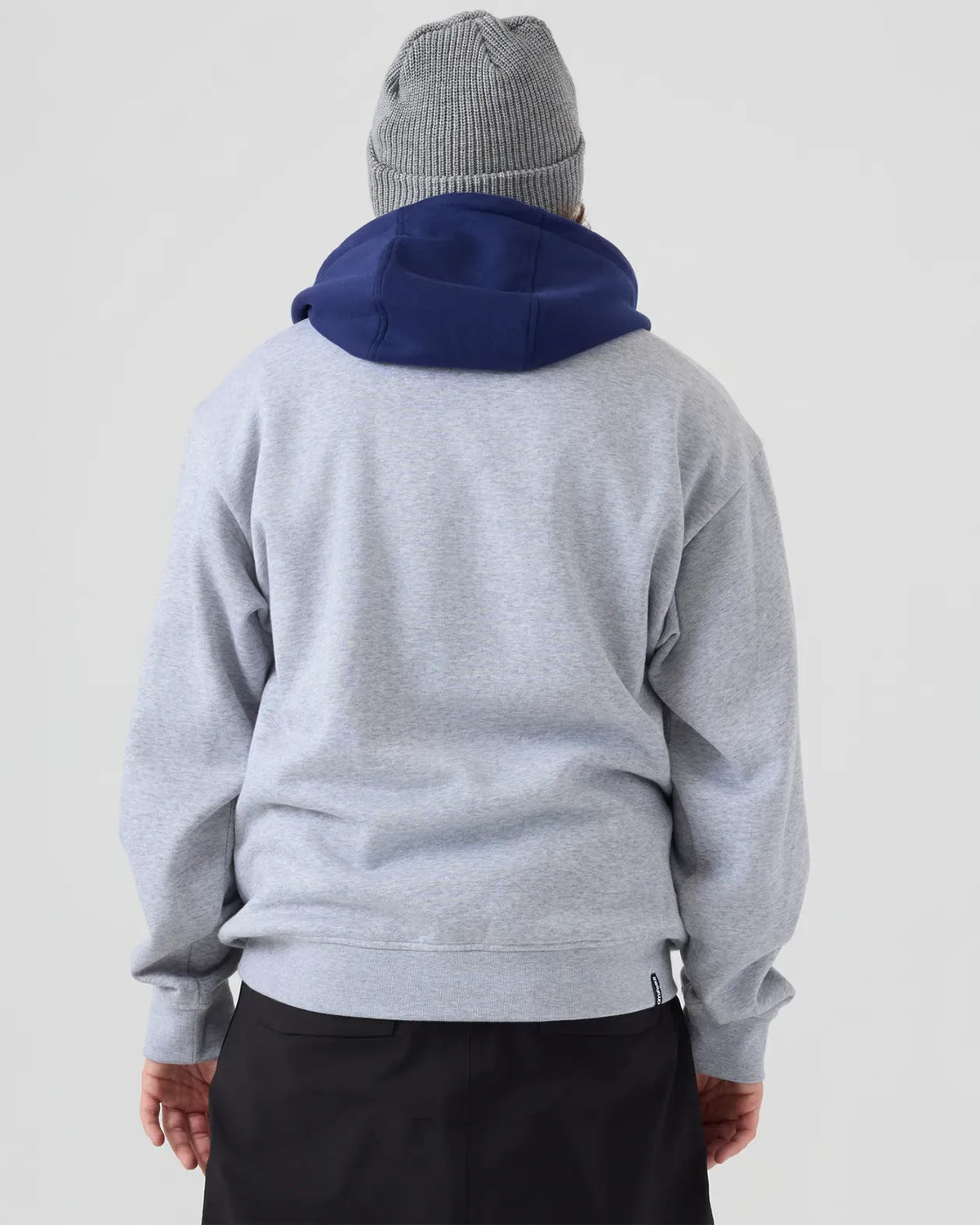 32 TECH HOODIE Apparel Technical Thirtytwo Rider Driven Snowboarding Snow Premium