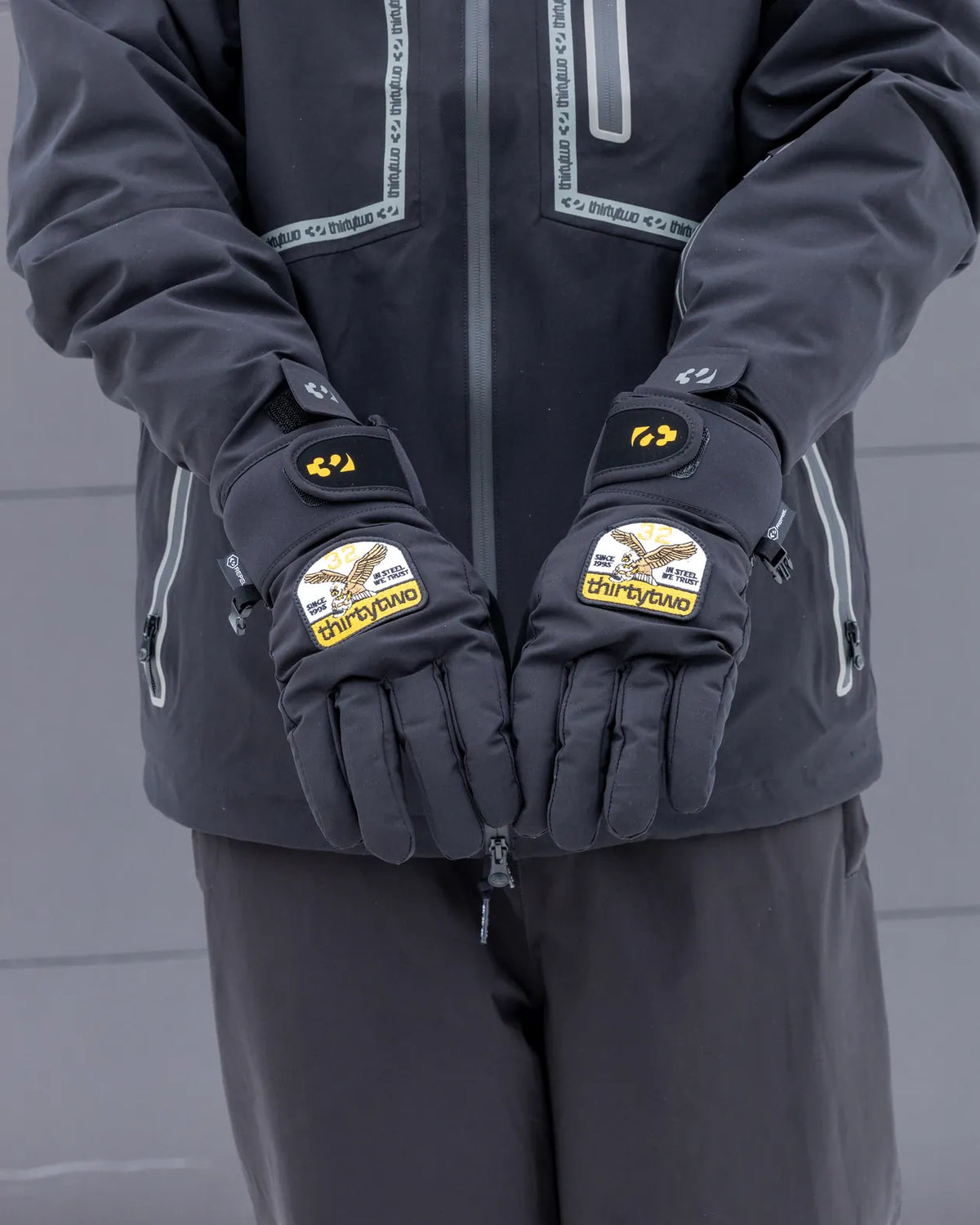 GATEWAY GLOVE Gloves Thirtytwo Rider Driven Snowboarding Snow Premium