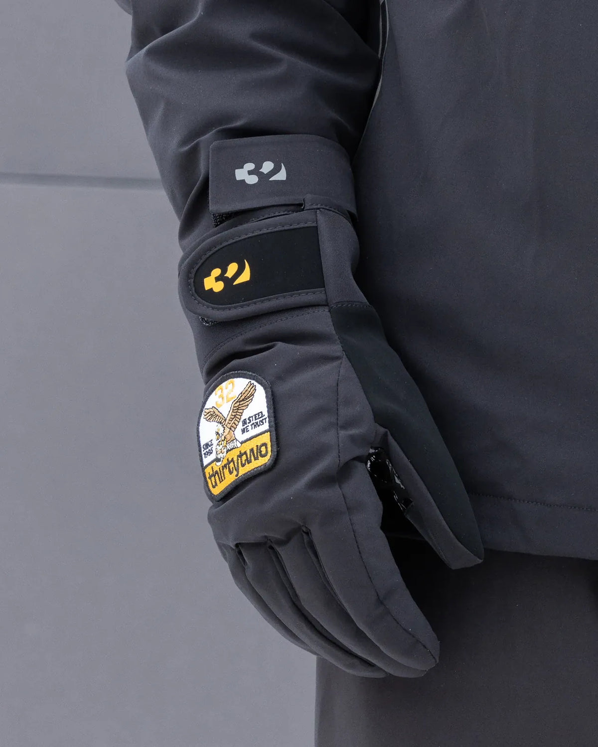 GATEWAY GLOVE Gloves Thirtytwo Rider Driven Snowboarding Snow Premium
