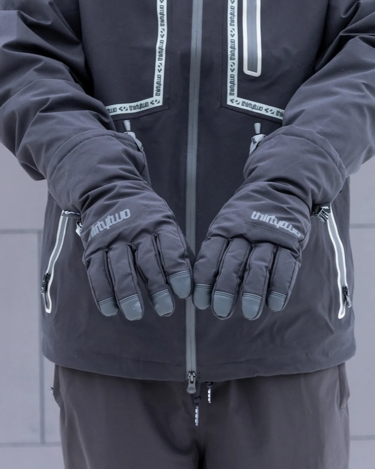 LASHED GLOVE Gloves Thirtytwo Rider Driven Snowboarding Snow Premium