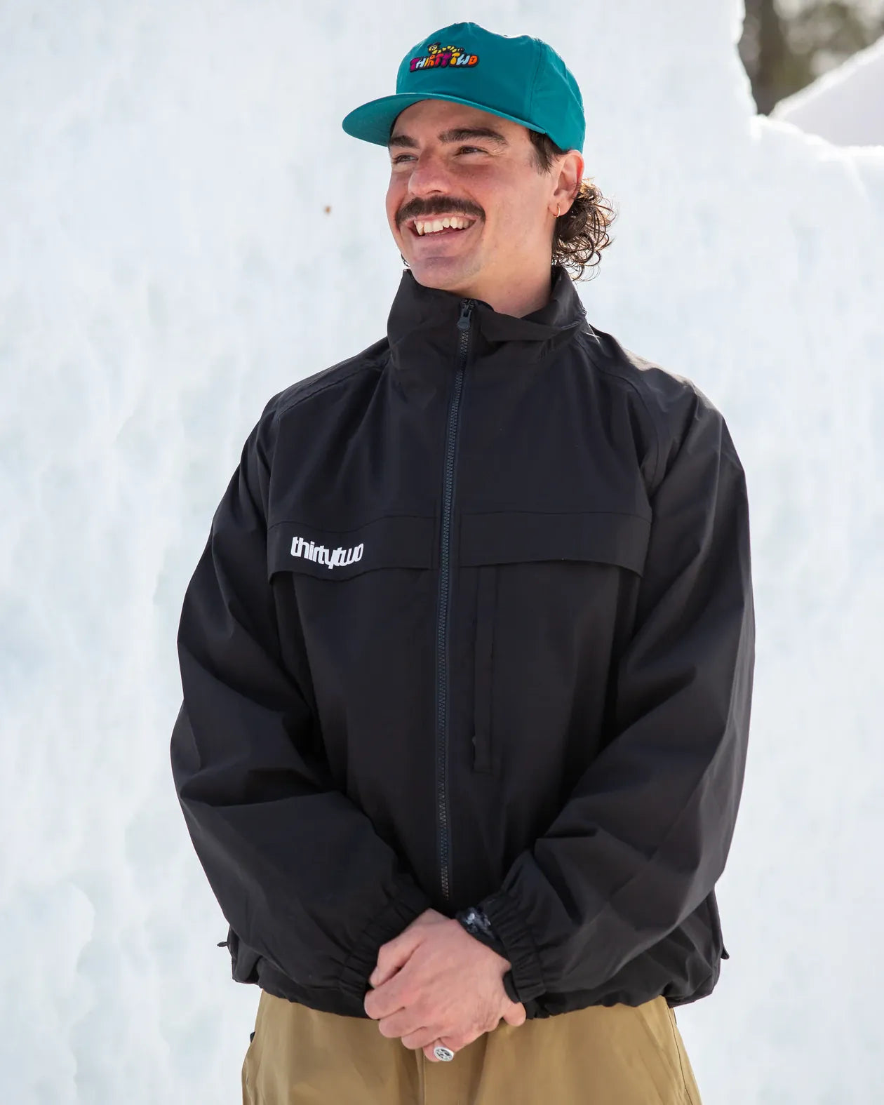 32 CLASSIC WINDBREAKER Outerwear Thirtytwo Rider Driven Snowboarding Snow Premium