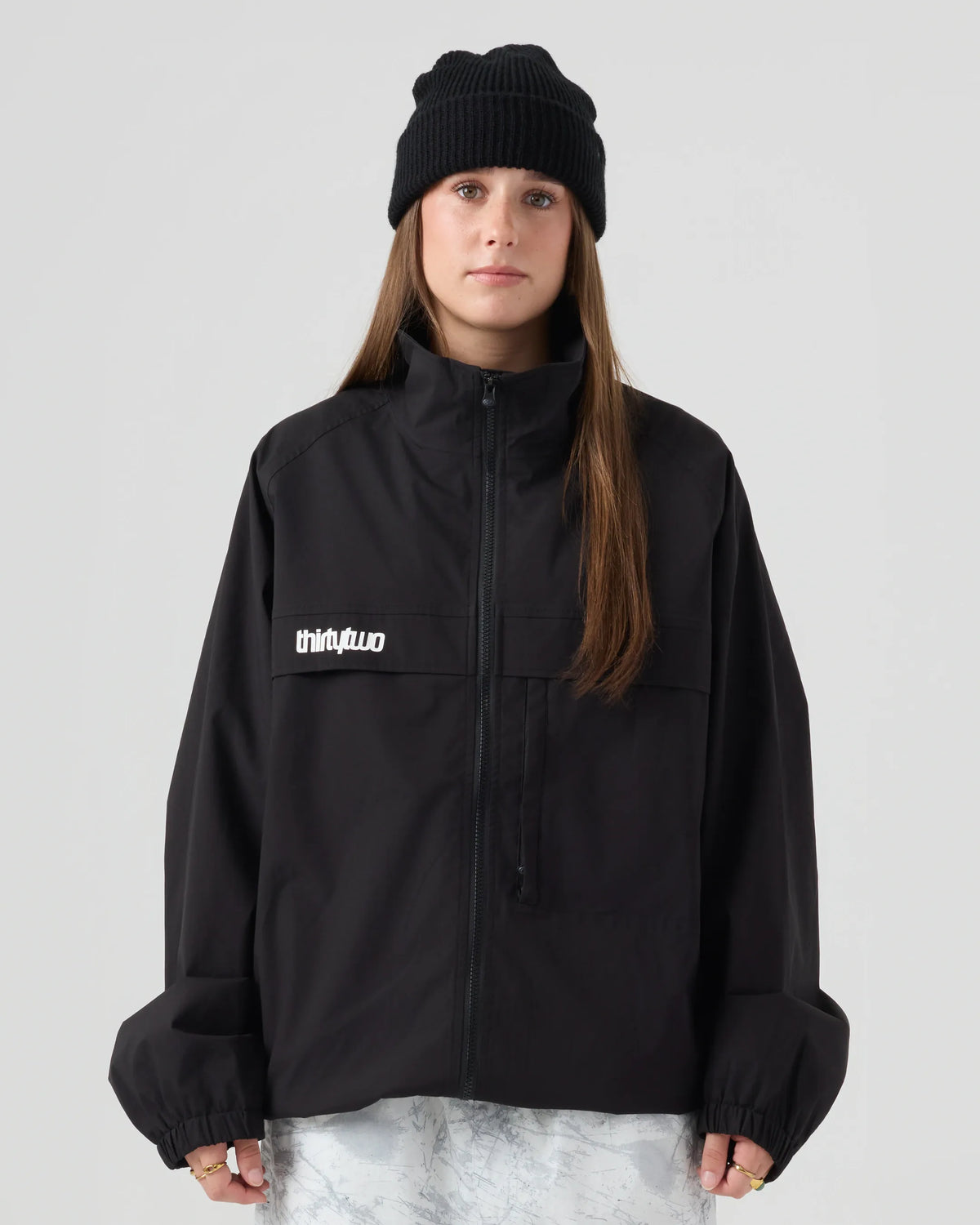 32 CLASSIC WINDBREAKER Outerwear Thirtytwo BLACK / XS Rider Driven Snowboarding Snow Premium 7630961805968 T.27.JKM.CWB.001.1XS.1