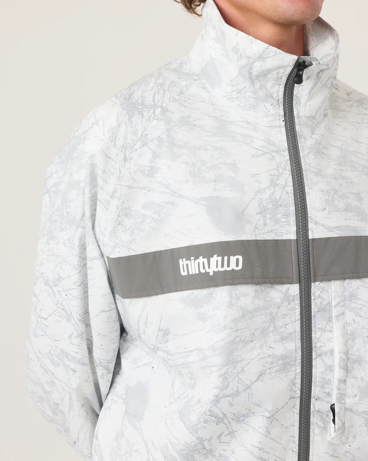 32 CLASSIC WINDBREAKER Outerwear Thirtytwo Rider Driven Snowboarding Snow Premium