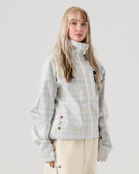 OFF WHITE color