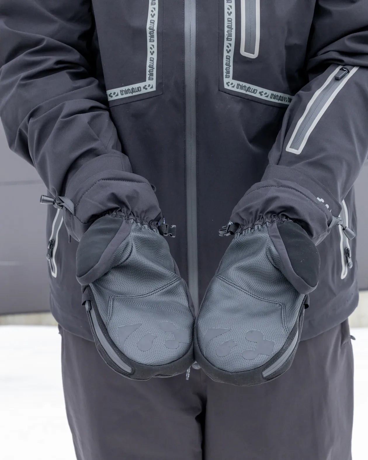 CORP MITT Accessories Thirtytwo Rider Driven Snowboarding Snow Premium