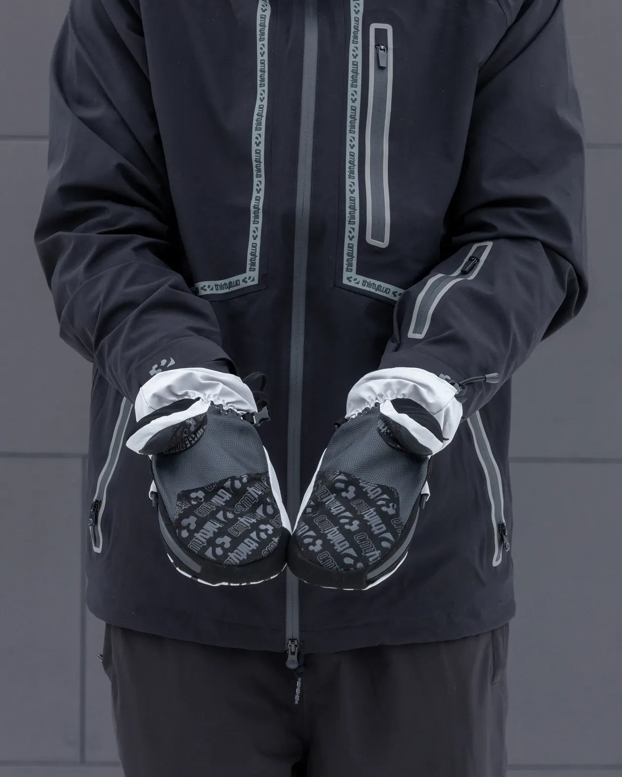 CORP MITT XLT Accessories Thirtytwo Rider Driven Snowboarding Snow Premium