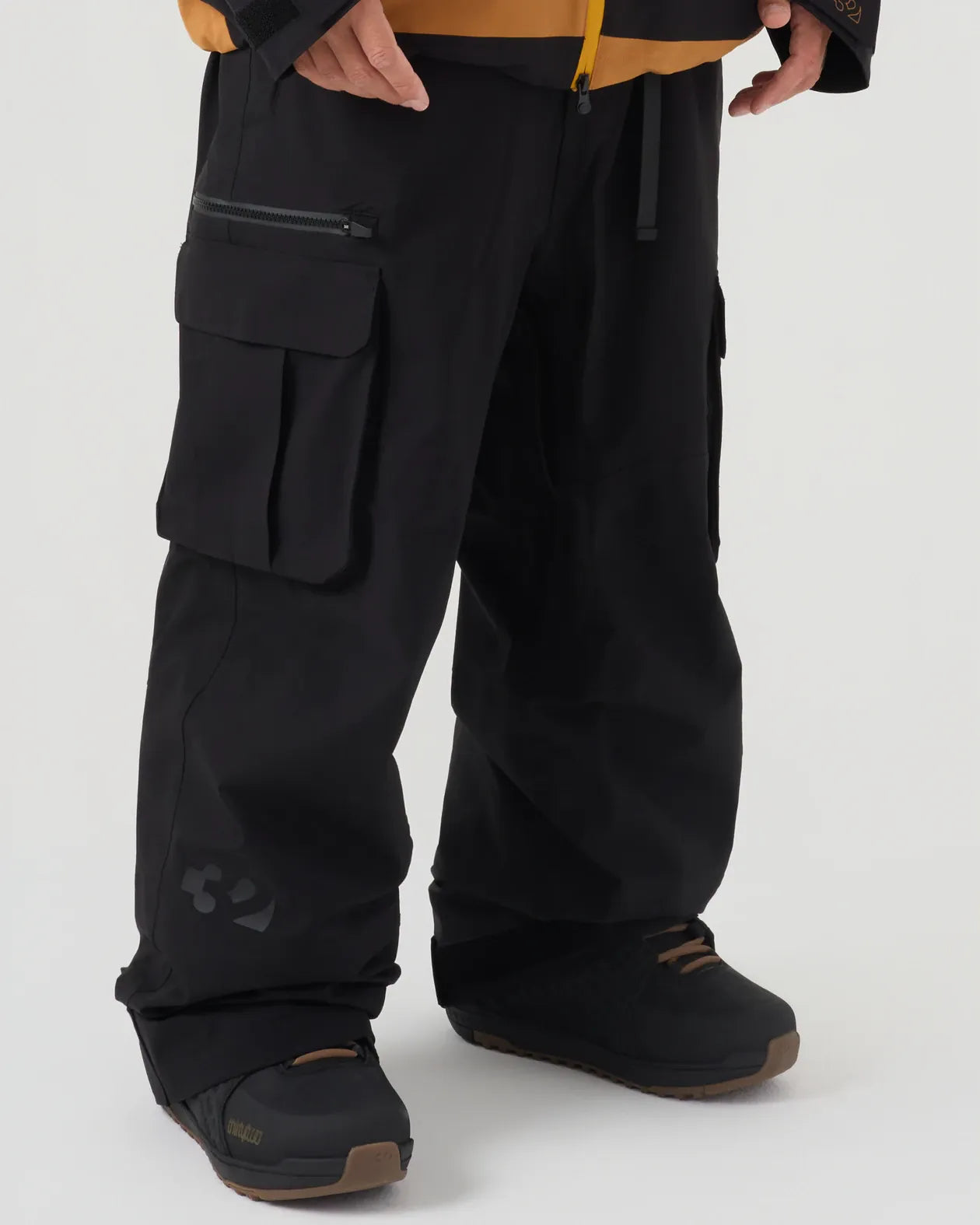 BLAHZAY CARGO Outerwear Thirtytwo BLACK / XS Rider Driven Snowboarding Snow Premium 7630961805241 T.27.PTM.BZC.001.1XS.1