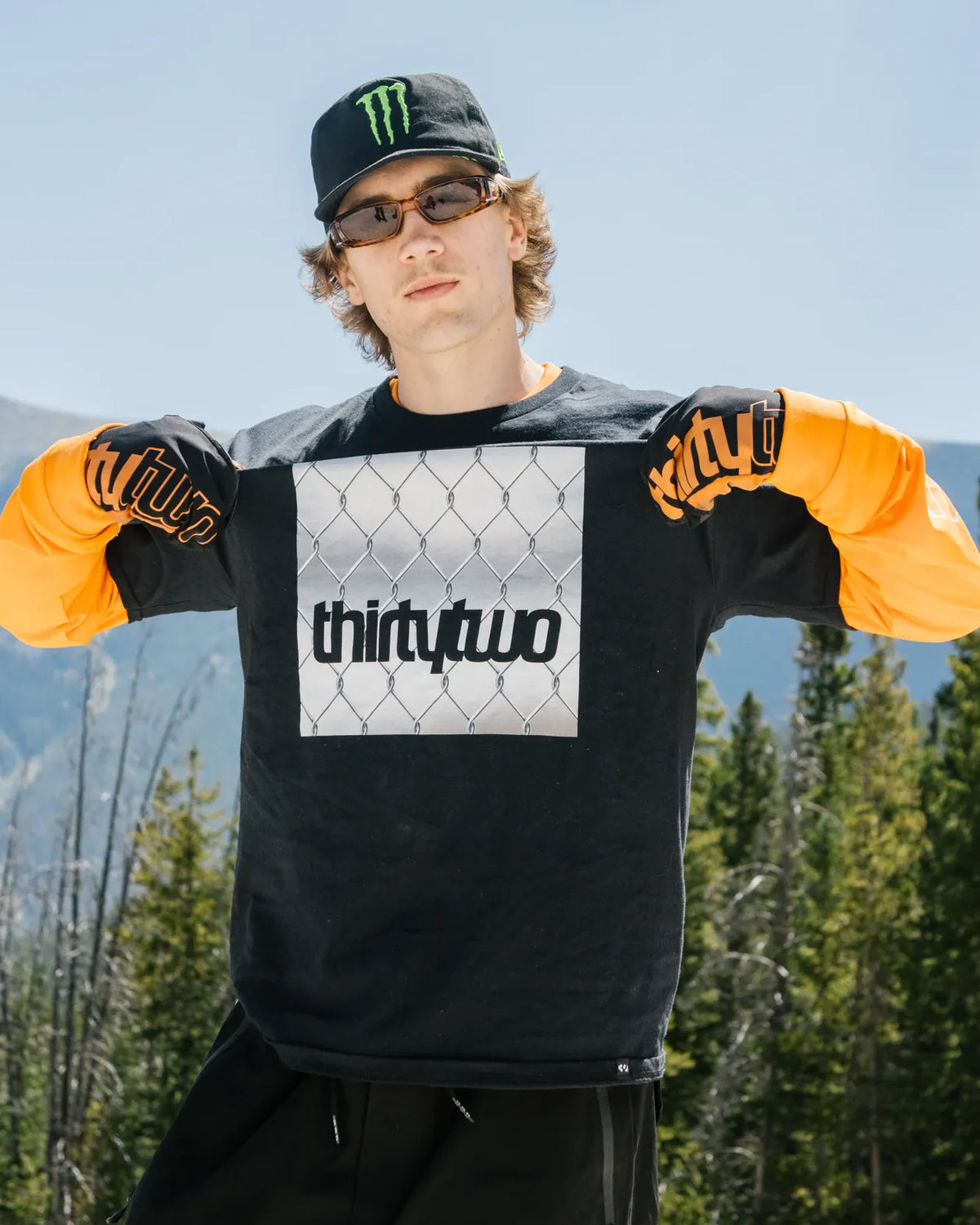 32 BOX TEE Apparel Lifestyle Thirtytwo Rider Driven Snowboarding Snow Premium