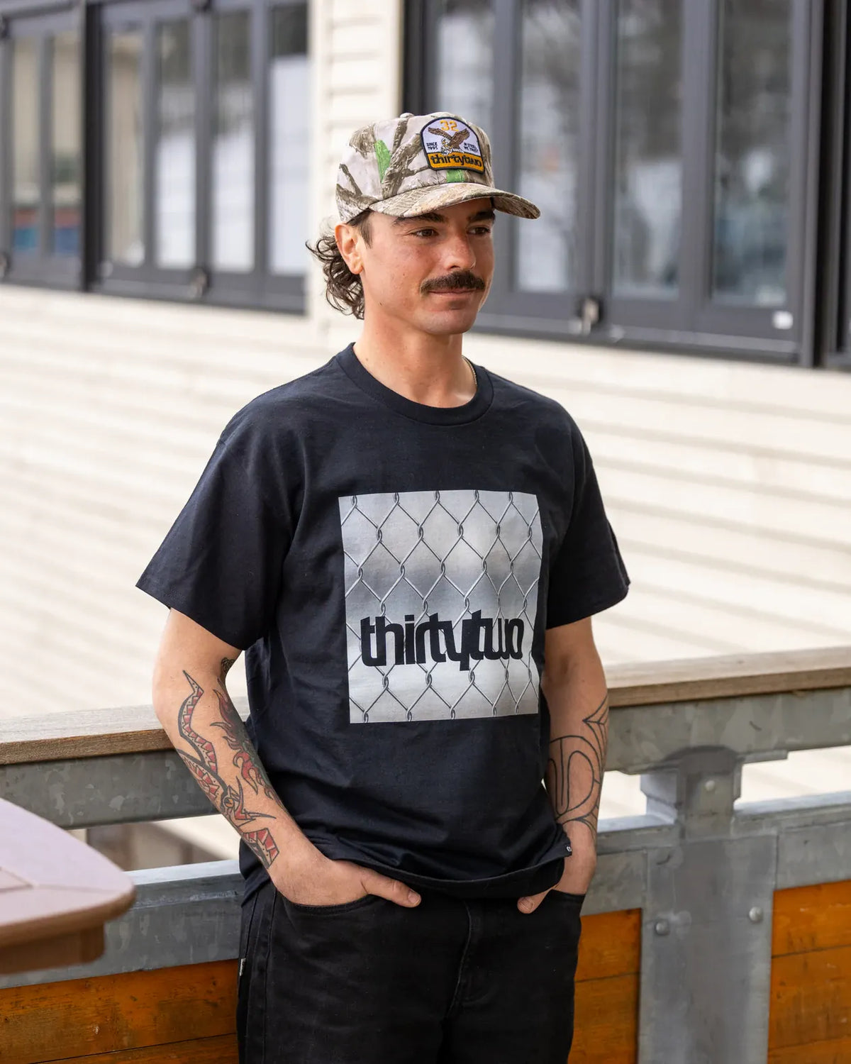 32 BOX TEE Apparel Lifestyle Thirtytwo Rider Driven Snowboarding Snow Premium