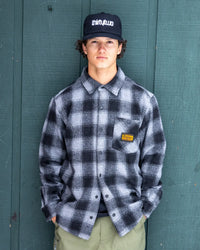 BLACK/GREY color