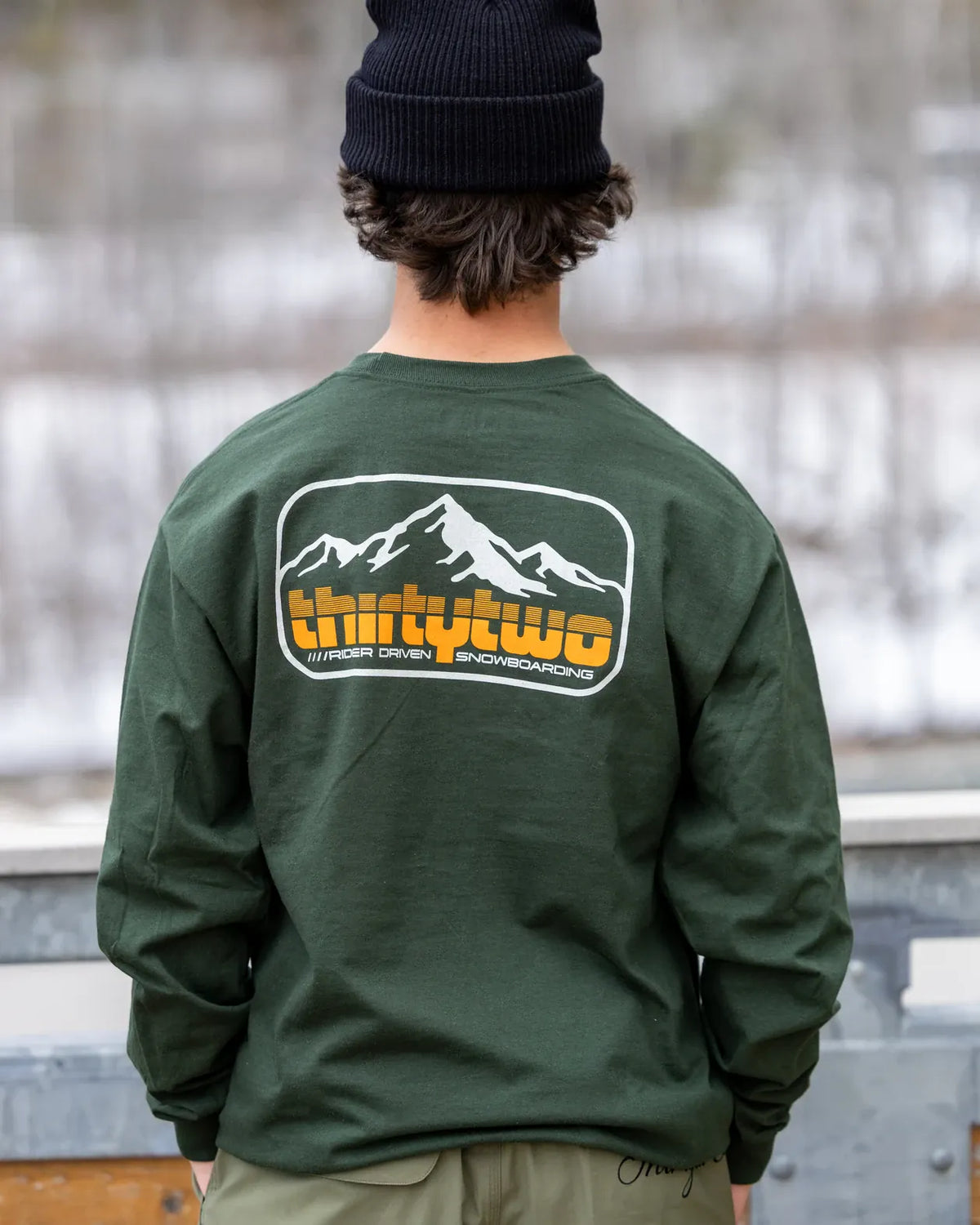 TRAVERSE L/S Apparel Lifestyle Thirtytwo Rider Driven Snowboarding Snow Premium