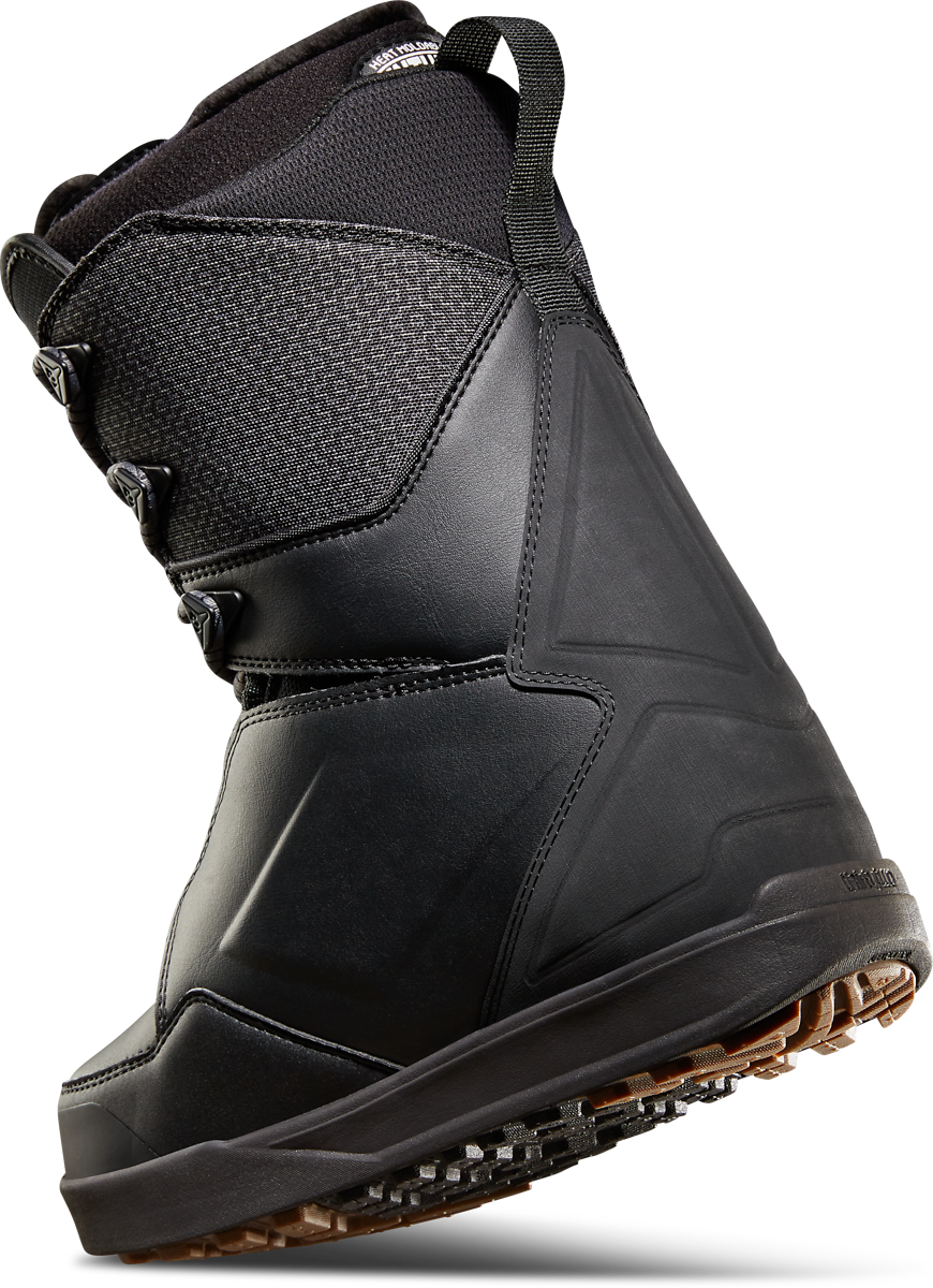 WOMEN&#39;S LASHED SNOWBOARD BOOTS